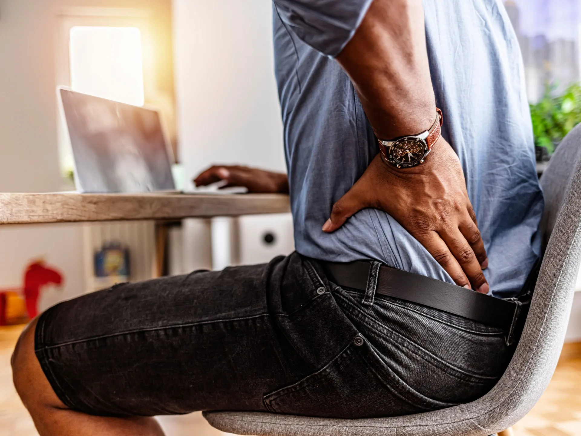 آلام الظهر في الشتاء