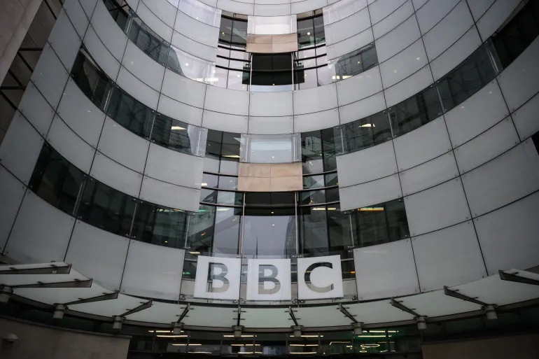 ترامب يهدد بمقاضاة "بي بي سي"