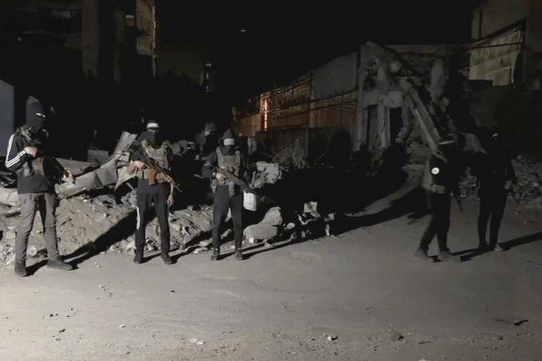 نتنياهو: أمام مسلحي حماس في الأنفاق الاستسلام أو البقاء تحت الأرض نتنياهو: أمام مسلحي حماس في الأنفاق الاستسلام أو البقاء تحت الأرض