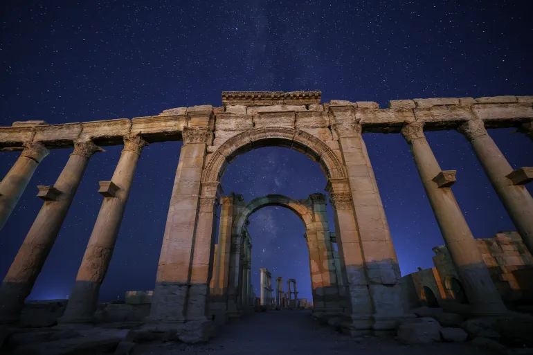 تدمر "عروس الصحراء السورية" و"بلد المقاومين التي لا تقهر"
