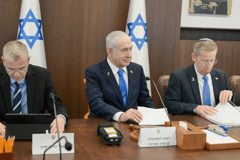 إسرائيل أمام “لحظة مفصلية” بعد طلب نتنياهو العفو
