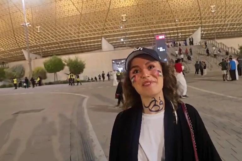 أجانب في ملاعب كأس العرب: منبهرون بقطر ومتضامنون مع فلسطين