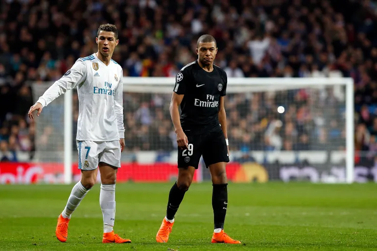 مبابي على أعتاب تحطيم 4 أرقام قياسية لرونالدو