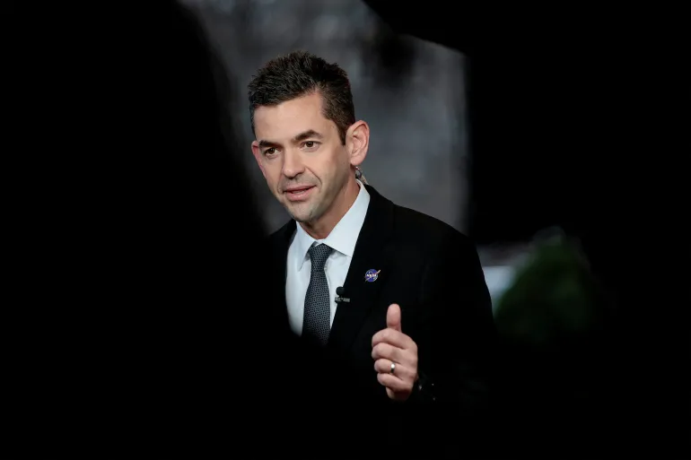 جاريد آيزاكمان.. حليف لإيلون ماسك يقود وكالة ناسا